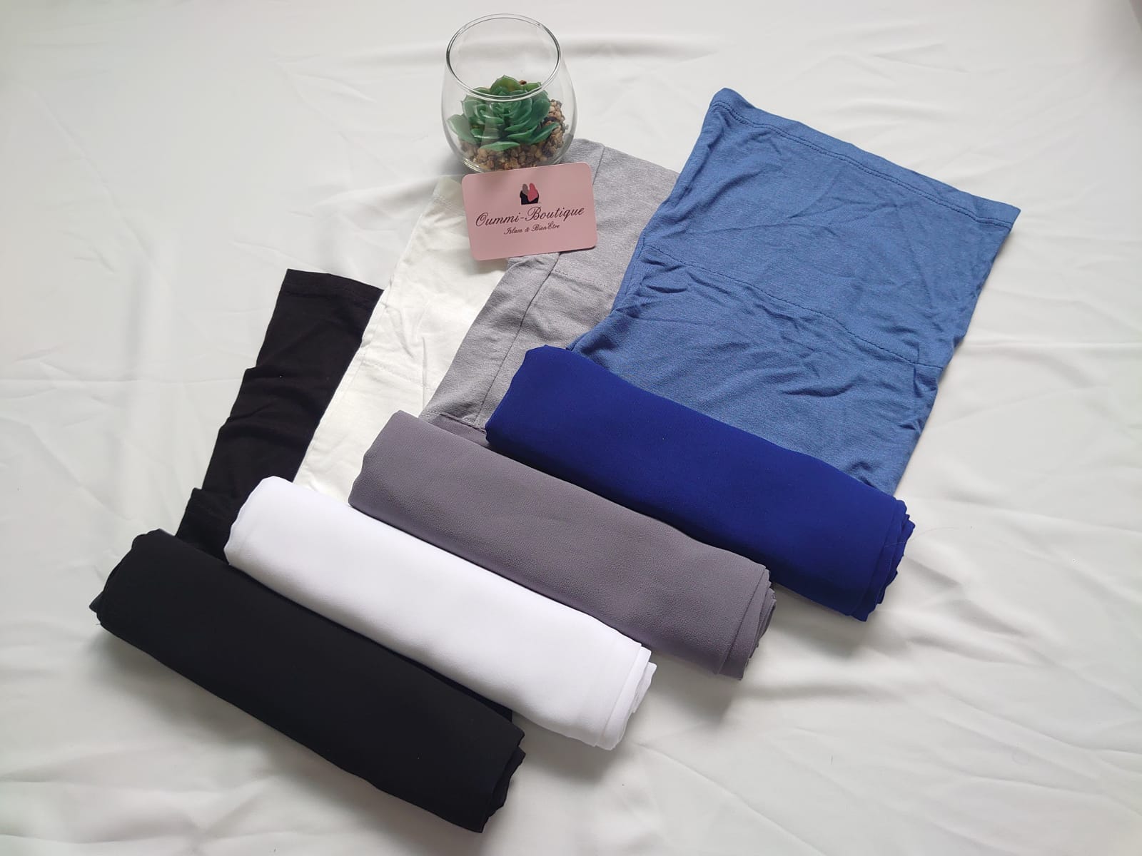 BOX Classique Hijab a Enfiler Blanc Noir Gris Bleu Marine