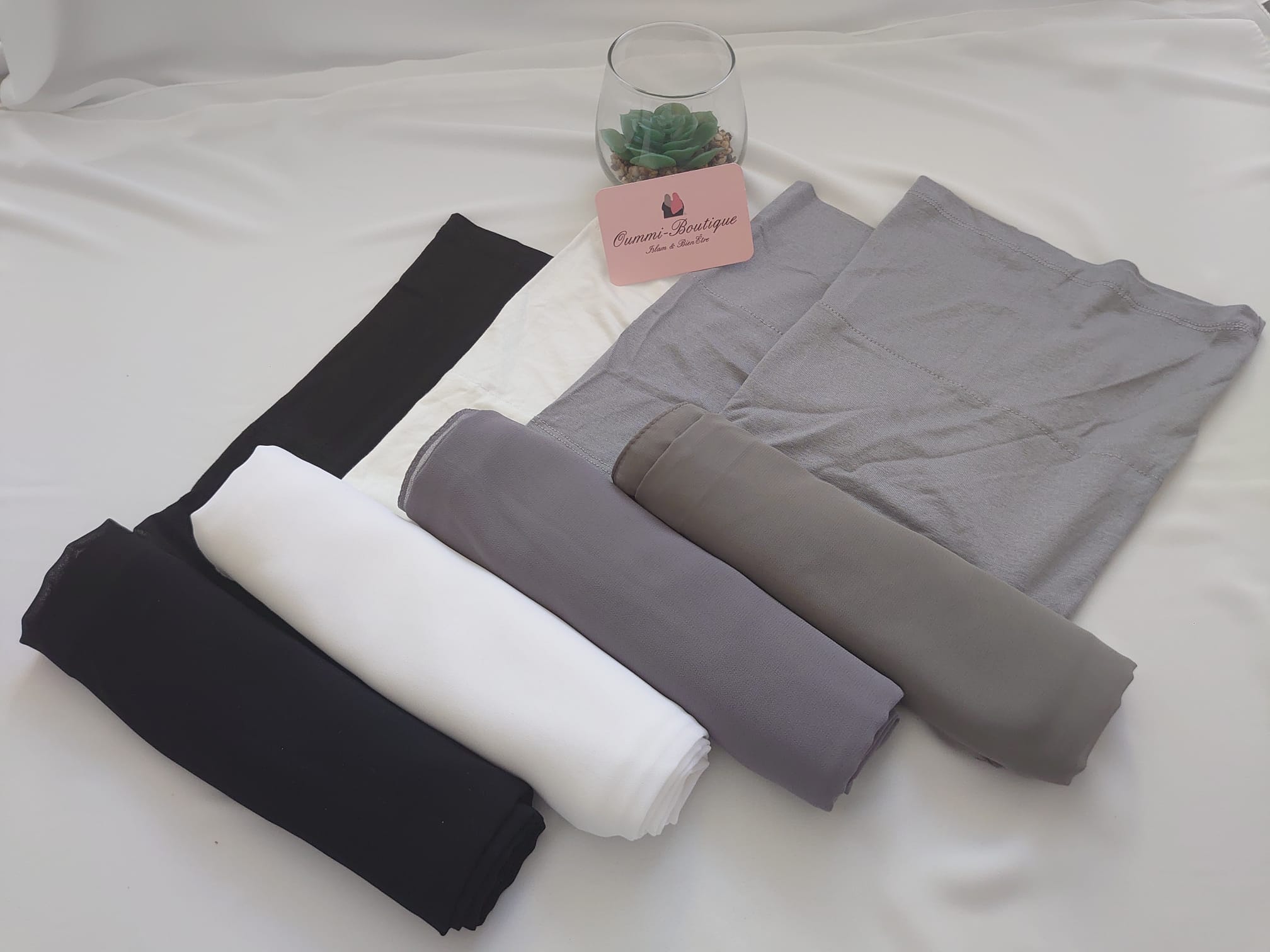 BOX Galet Hijab a Enfiler Noir Blanc Gris Gris Souris