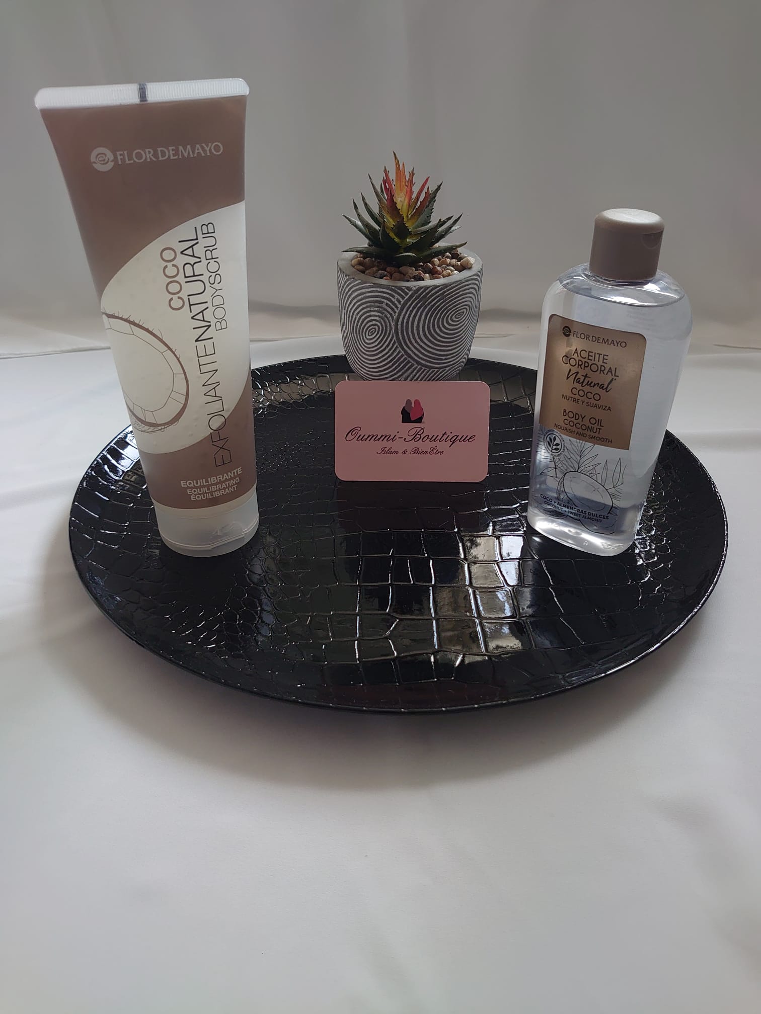 BOX Noix de Coco Gommage hydratation