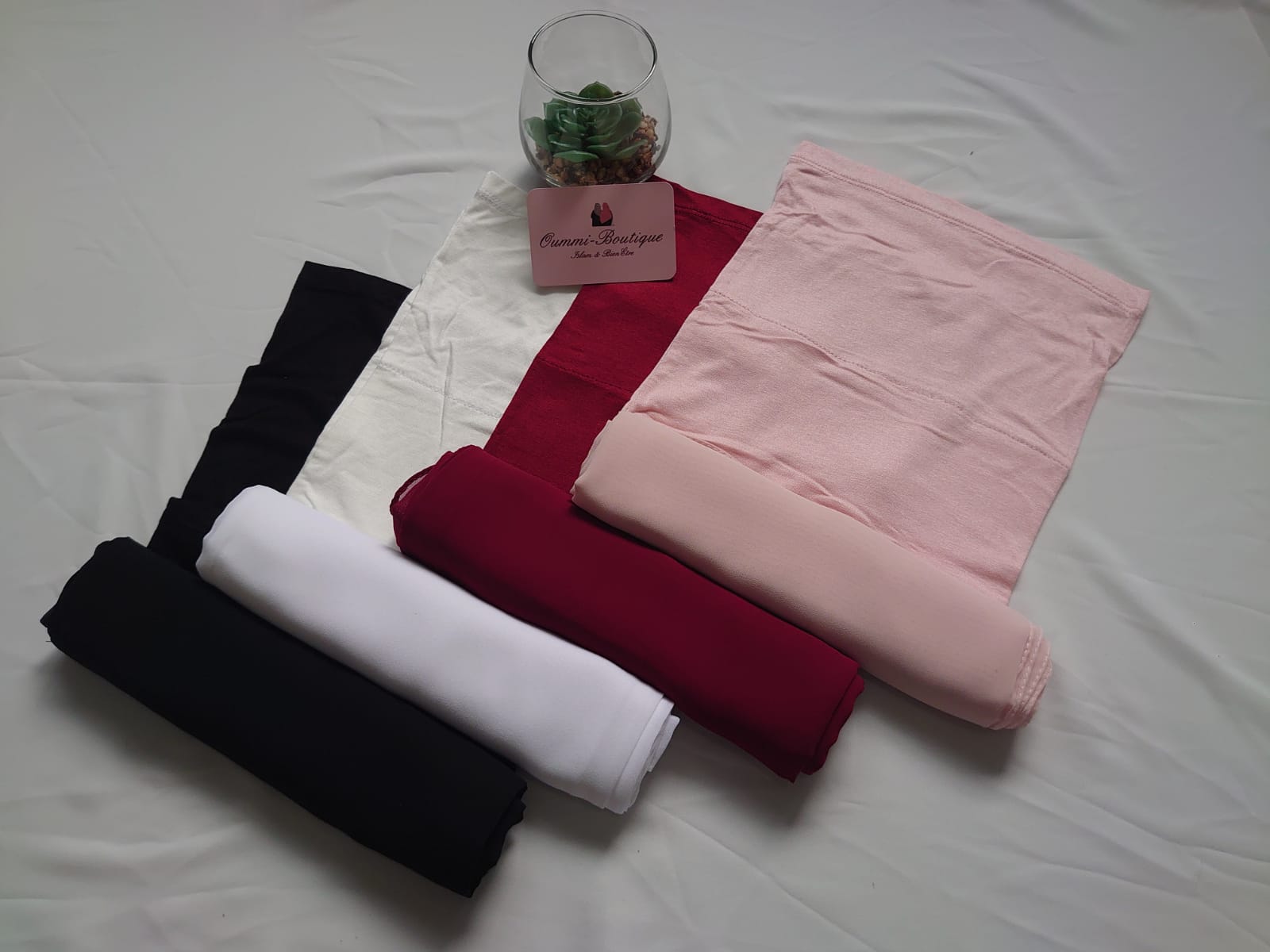 BOX Passion Hijab a Enfiler Blanc Noir Rose Pale Bordeaux