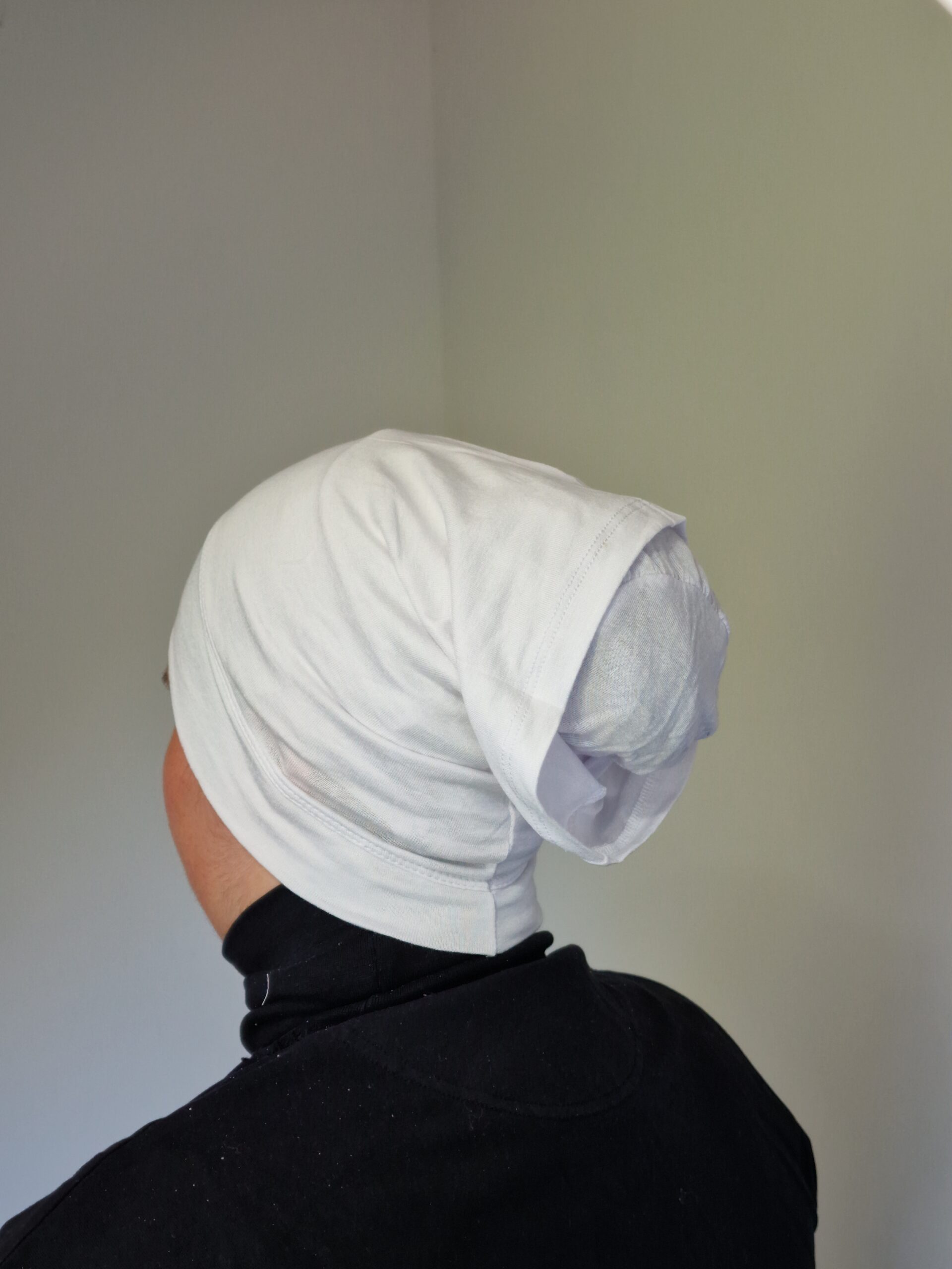 Bonnet Tube Croise Blanc image 2 scaled