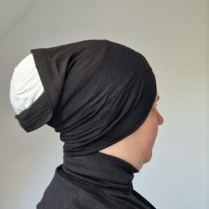 Bonnet Tube Croise Noir image 1 scaled