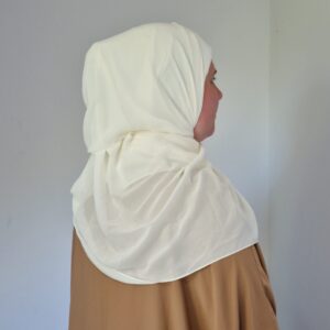 Hijab a Enfiler Blanc Creme image 4 scaled