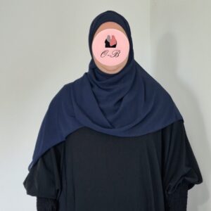 Hijab a Enfiler Bleu Marine image 2 scaled