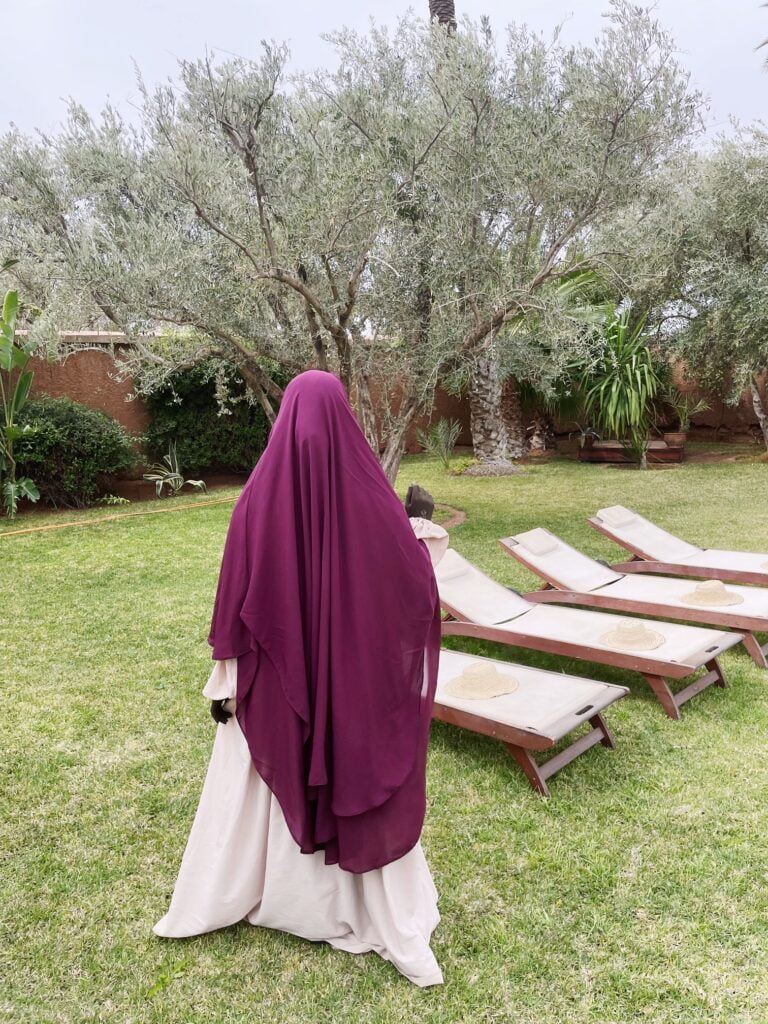 Khimar Lightness Berry Bordeaux Al Mouslimate